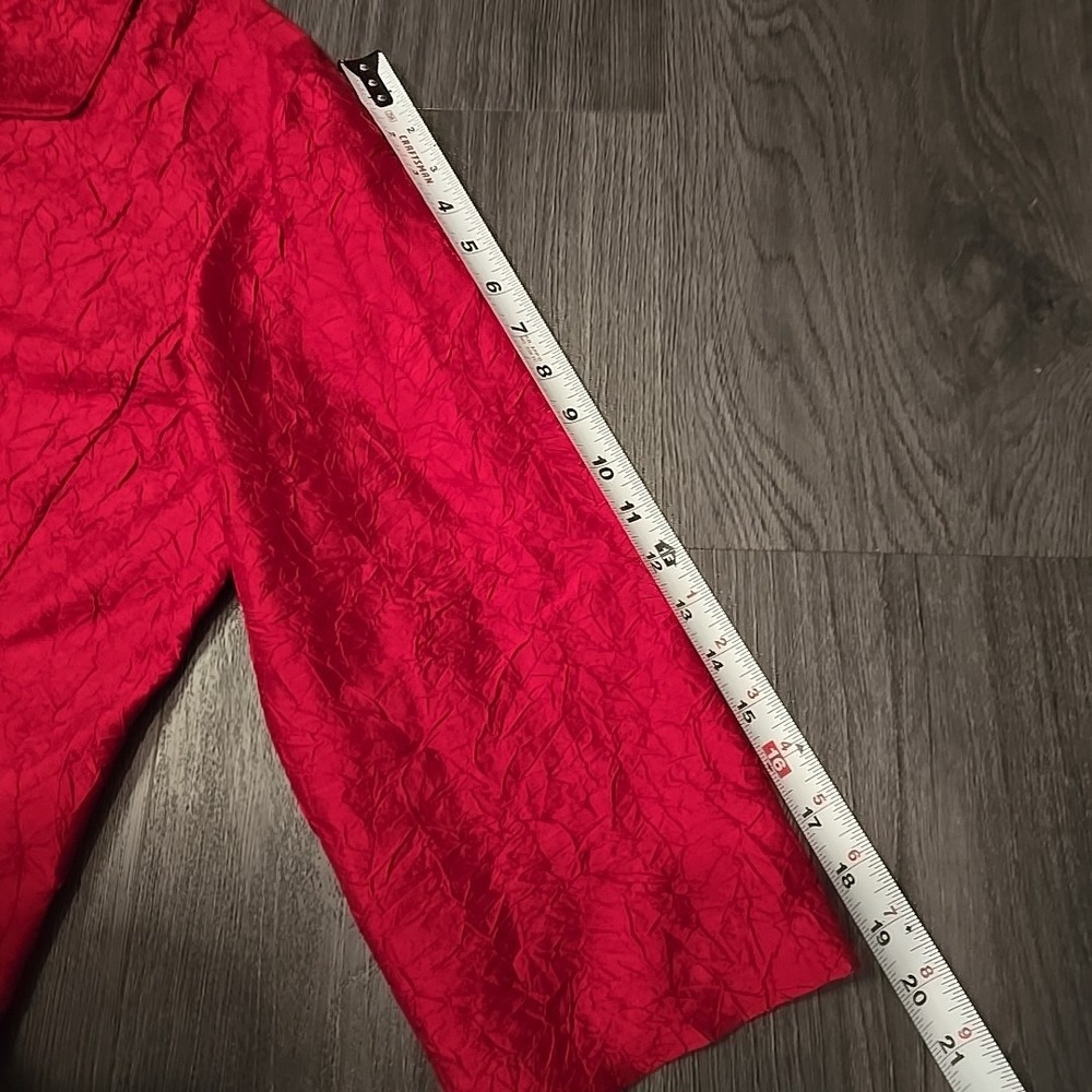 Eileen Fisher Sz L Beautiful RED Crinkled 100% Silk Exquisite Blouse Shirt Top - Picture 6 of 10